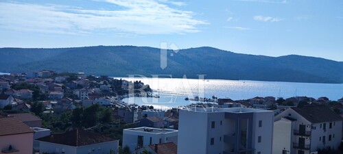 Thumbnail 6163490 - 1