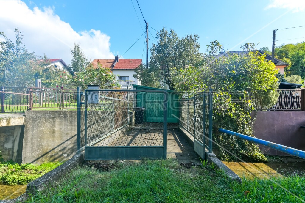 Image 6163592 - 6