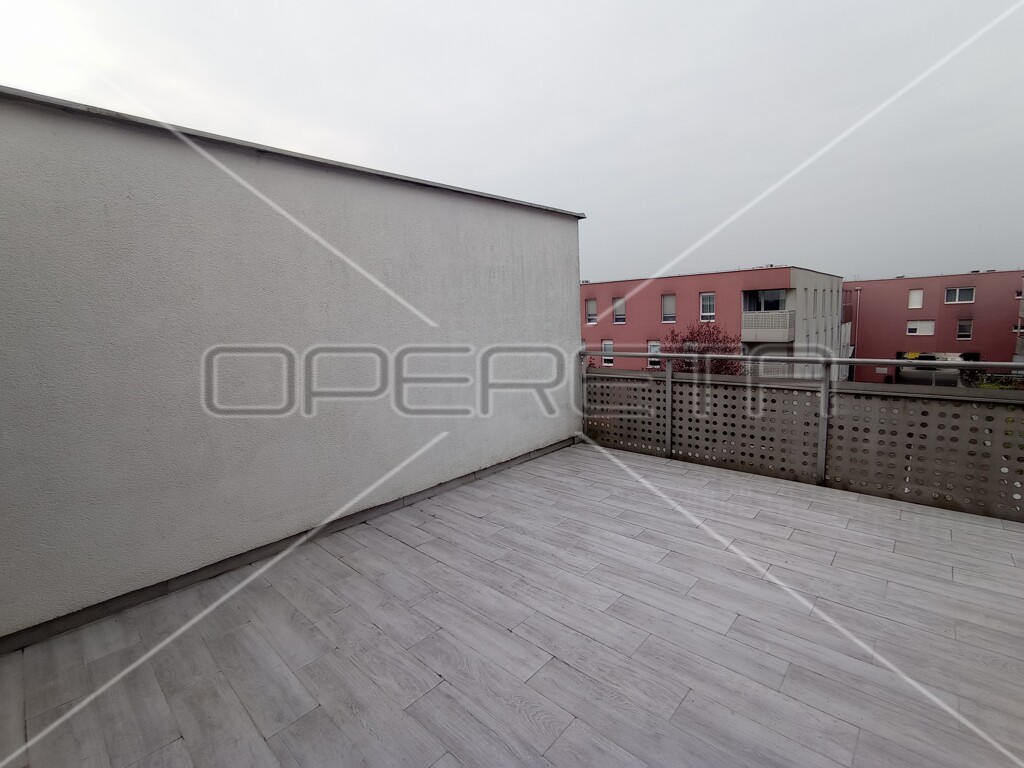 Image 6163608 - 9