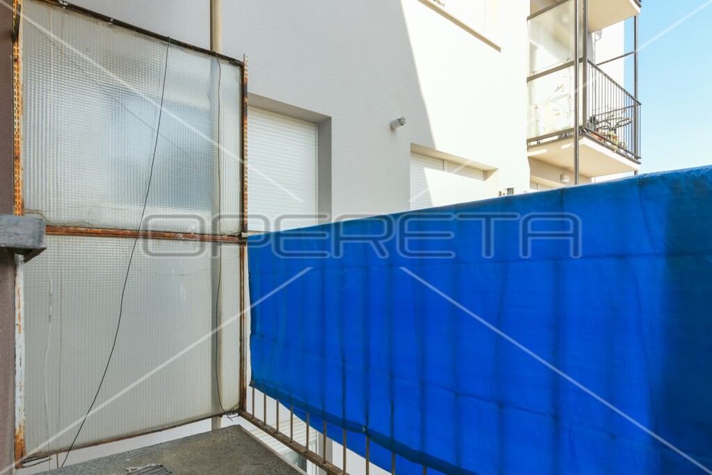 Image 6163610 - 9