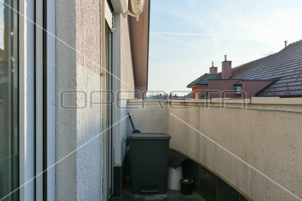 Image 6163624 - 12