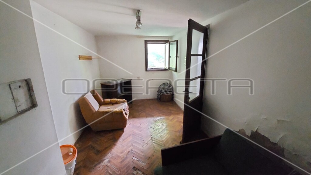 Image 6163638 - 12