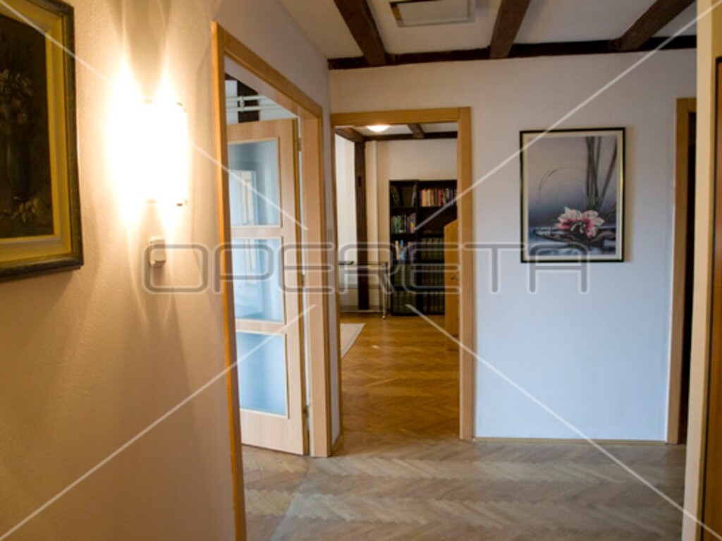Image 6163665 - 12