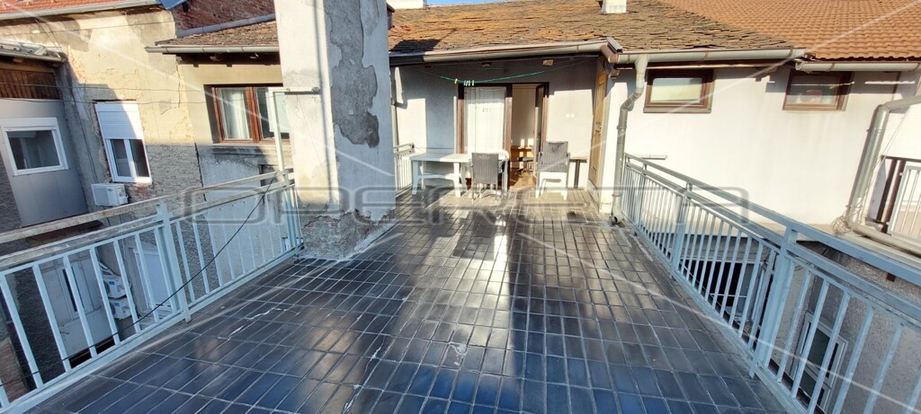 Image 6163665 - 21