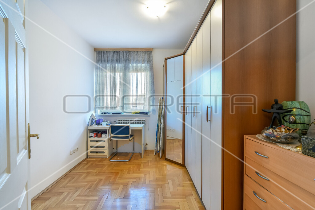 Image 6163668 - 7