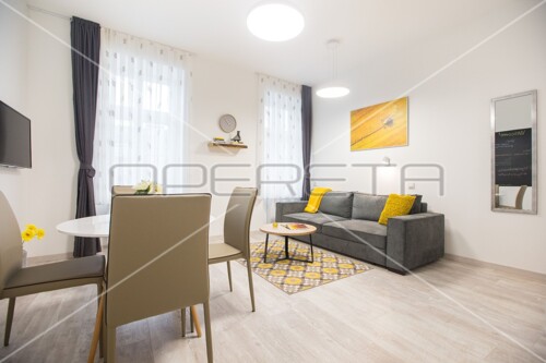 Thumbnail 6163726 - 4