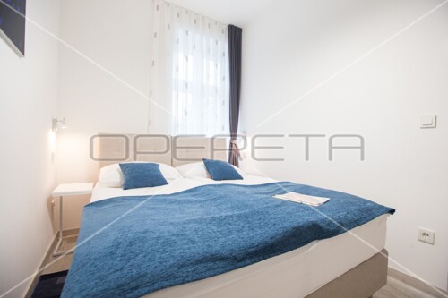 Thumbnail 6163726 - 25