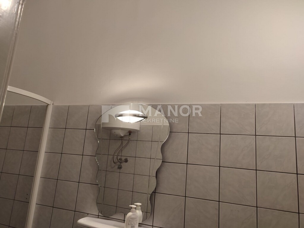 Image 6163763 - 8