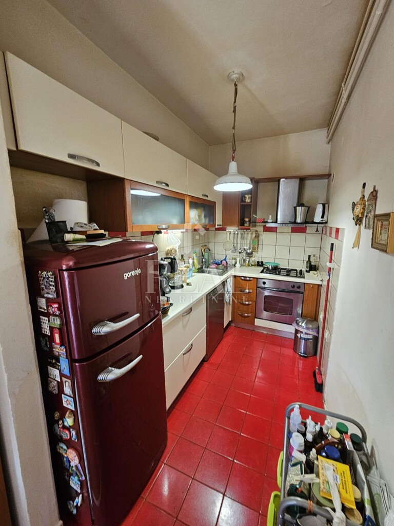 Image 6164290 - 5