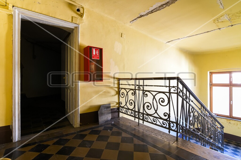Image 6164328 - 4