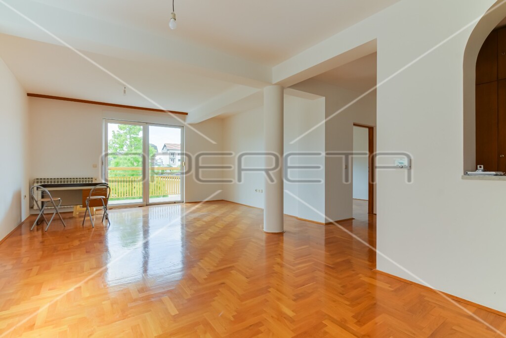 Image 6164333 - 2