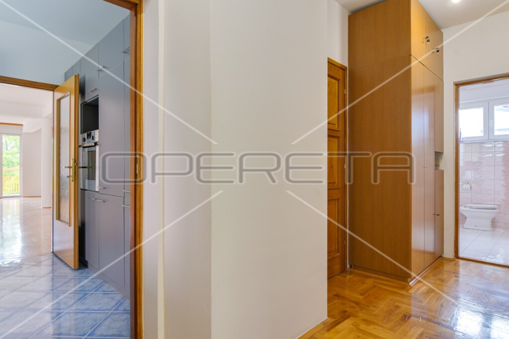 Image 6164333 - 10
