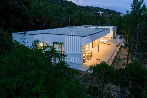 Luxury villa for sale on Island of Rab