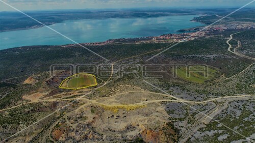 Ekološko imanje oko 29.000 m² s potencijalom za gradnju i investiciju