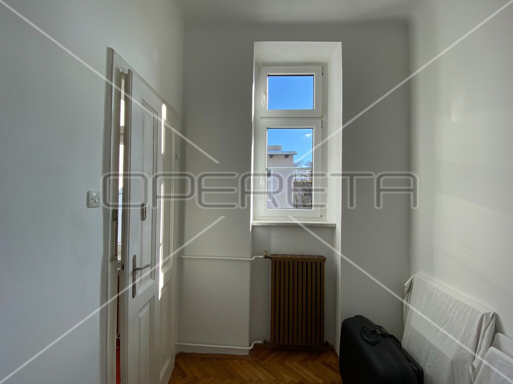 Image 6164888 - 10