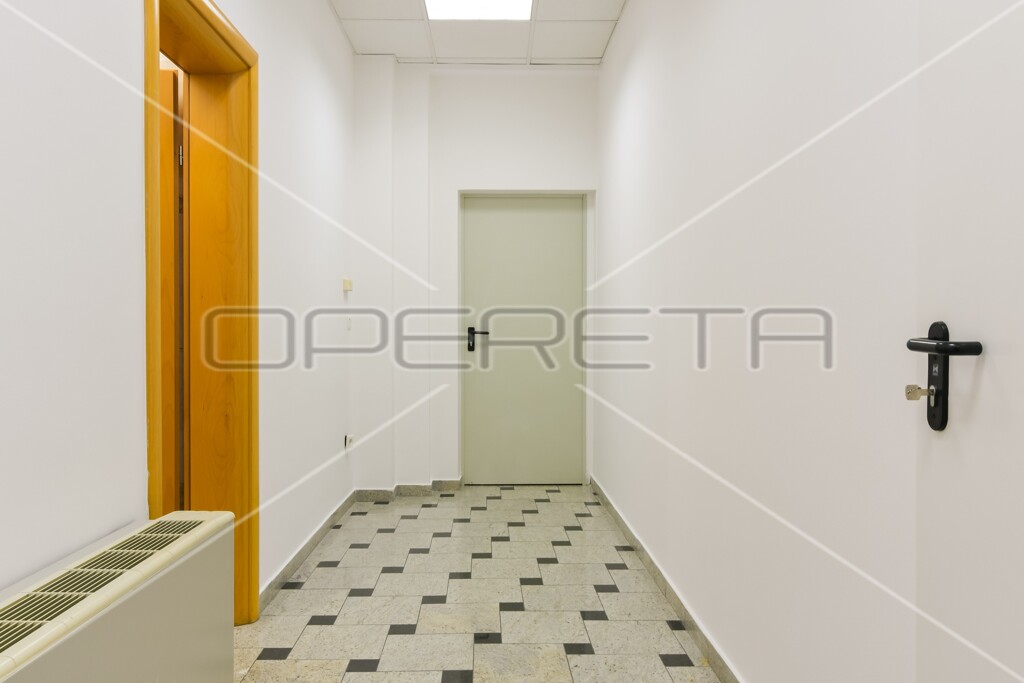 Image 6164919 - 13