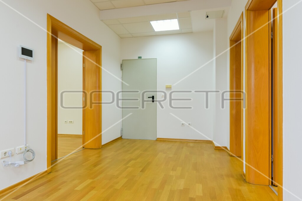 Image 6164919 - 8