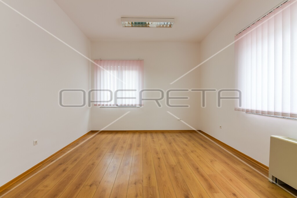 Image 6164919 - 9