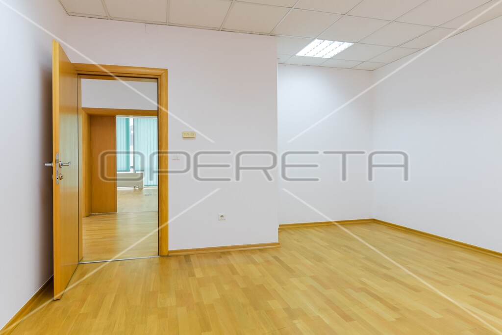 Image 6164919 - 12