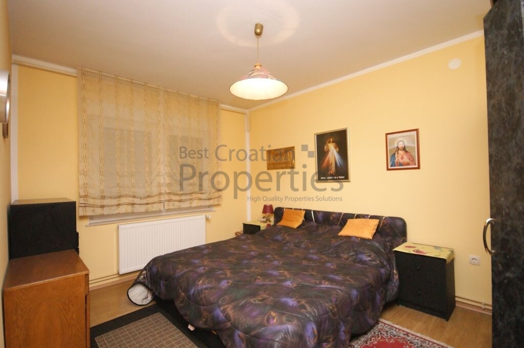 Image 6164983 - 8