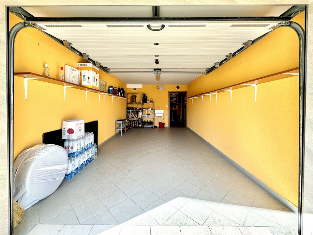 Image 6165719 - 23