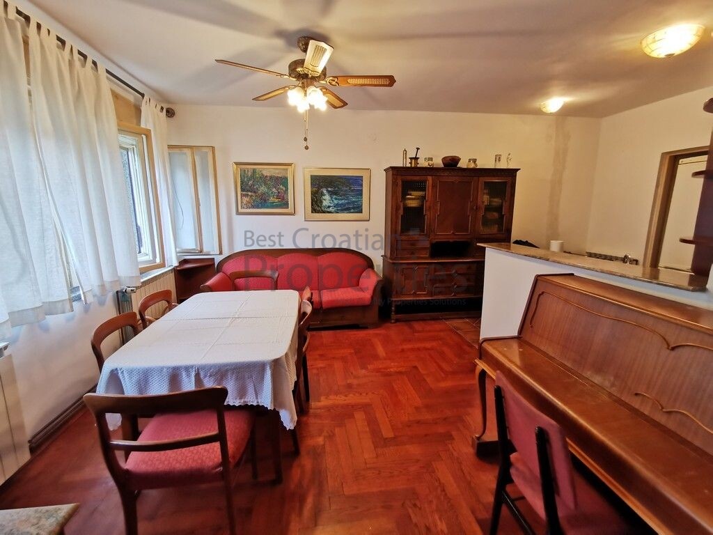Image 6165742 - 1