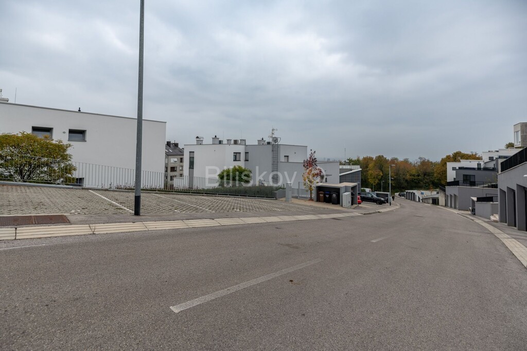 Image 6170310 - 24