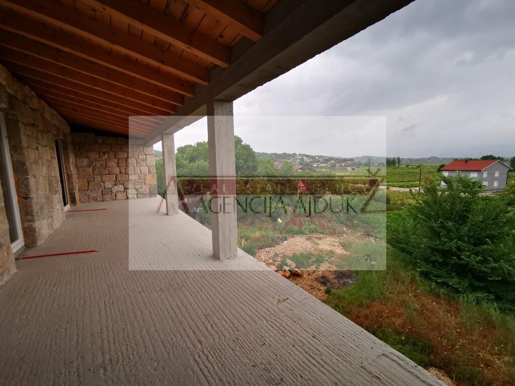 Image 6170369 - 6
