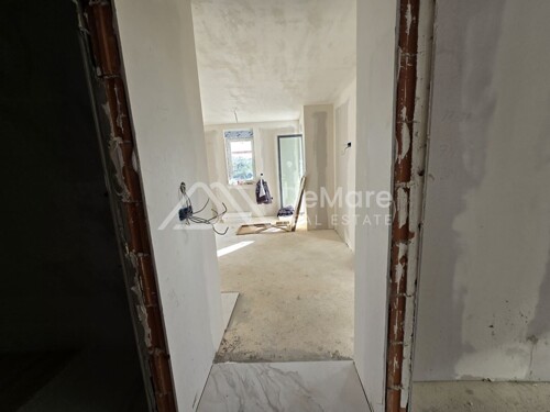 Thumbnail 6171047 - 6
