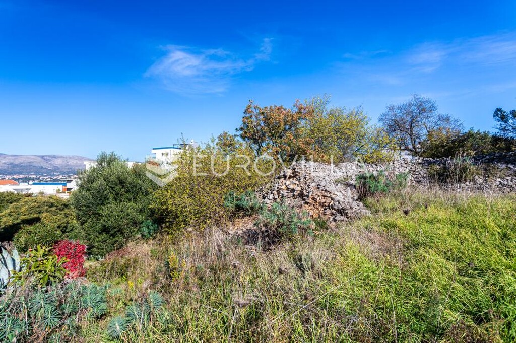 Image 6171320 - 3