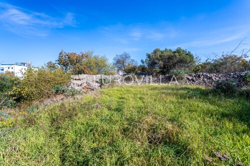 Čiovo, Okrug Gornji, građevinsko zemljište 1731 m2