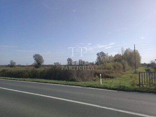 Jastrebarsko, 7.700 m² uz \\"staru karlovačku\\"