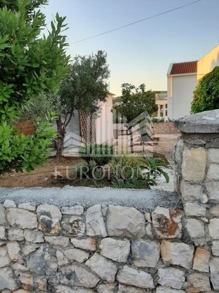 Image 6171395 - 14