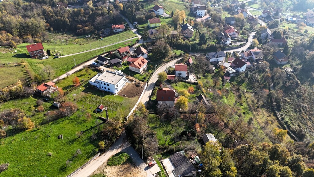 Image 6171441 - 8