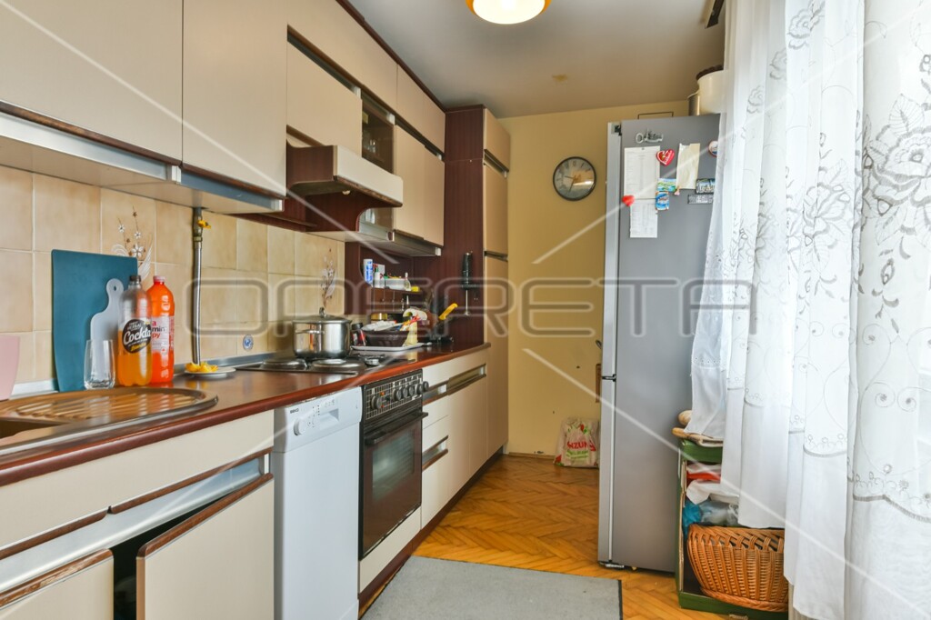 Image 6171517 - 8
