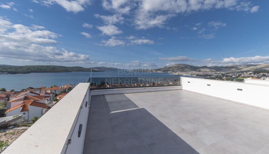 Image 6171573 - 10