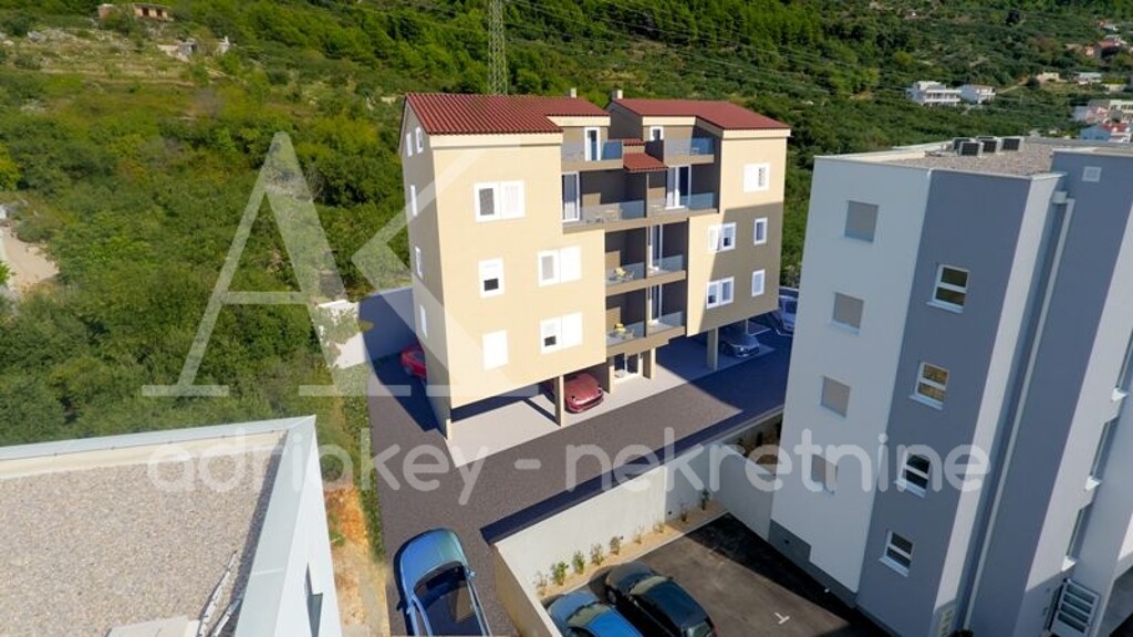 Image 6171619 - 3