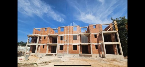 Thumbnail 6171695 - 3