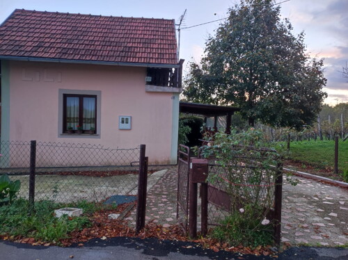 Samostojeća kuća Pustike, Velika Gorica, 69 m2+551 m2 okućnice