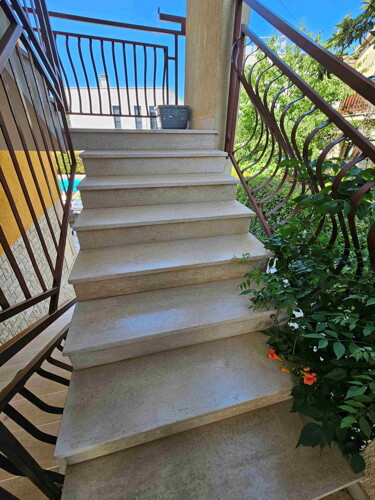 Thumbnail 6171802 - 9