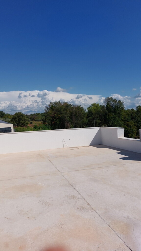 Image 6171866 - 8