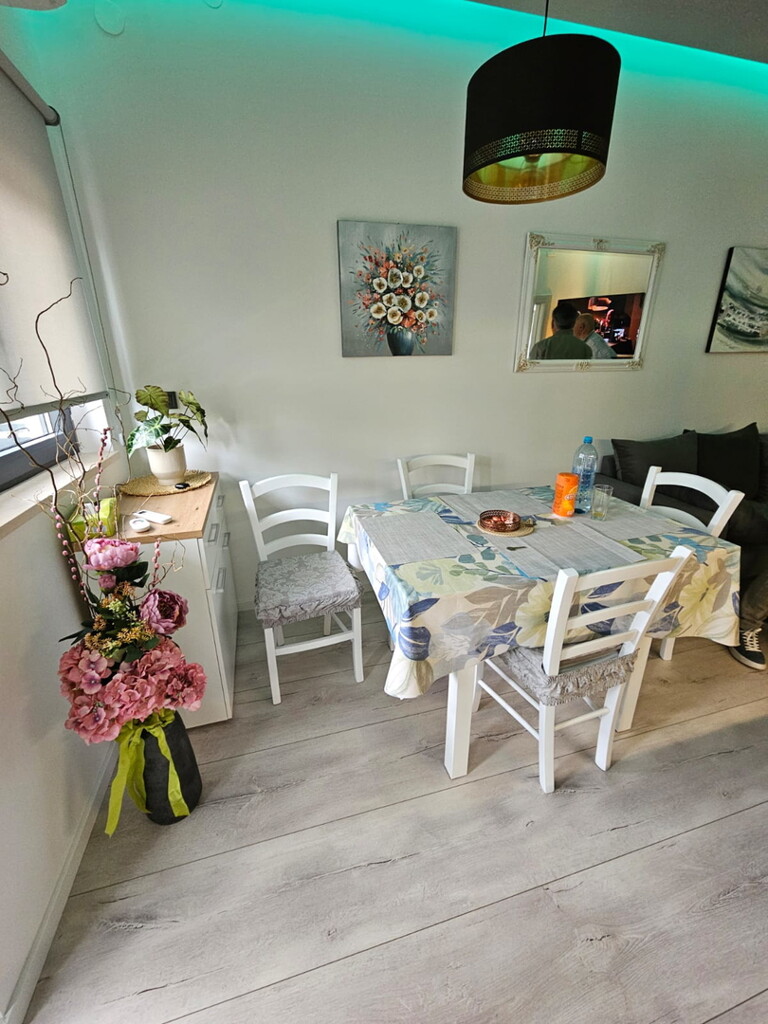 Image 6171872 - 5