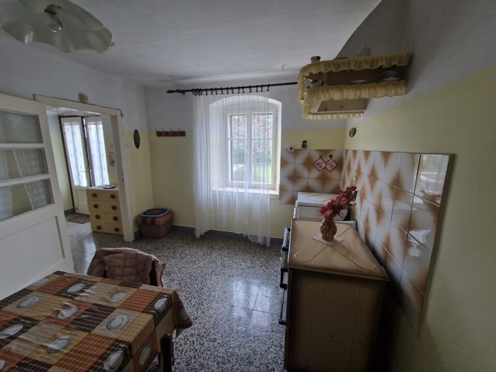Image 6171952 - 13