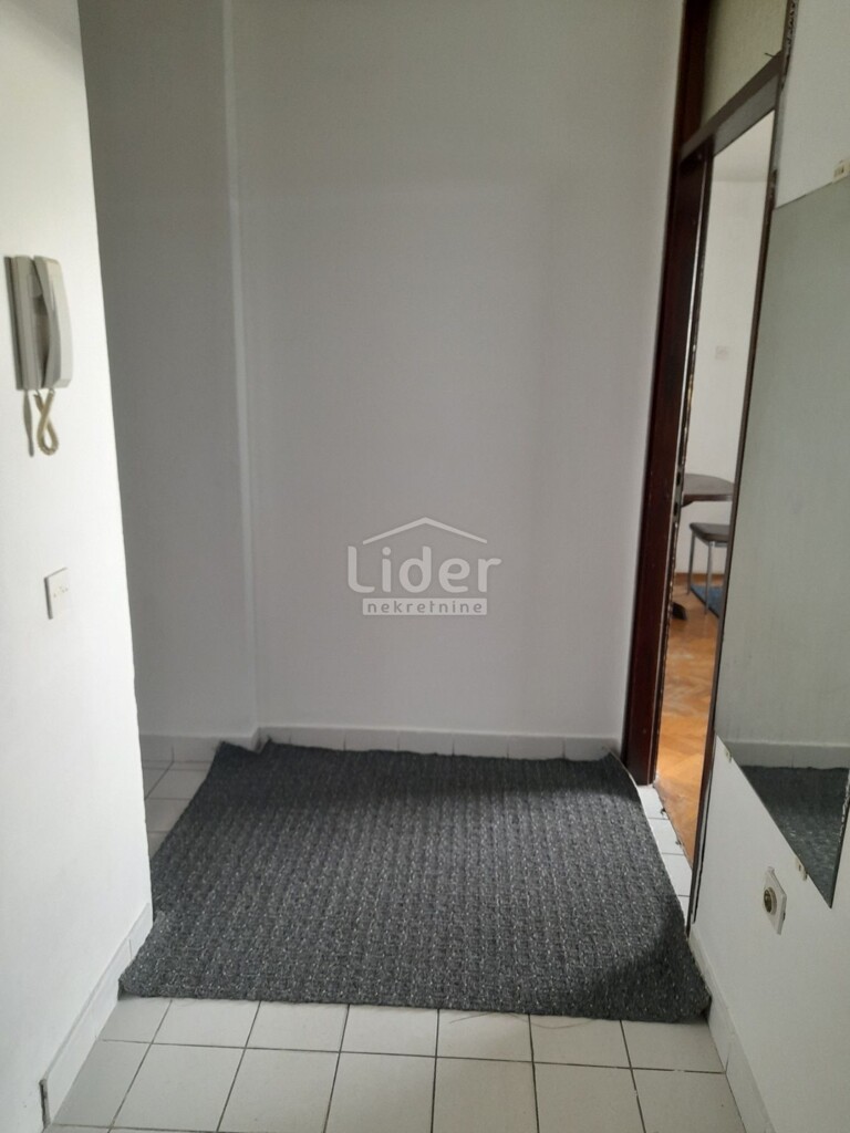 Image 6172307 - 7