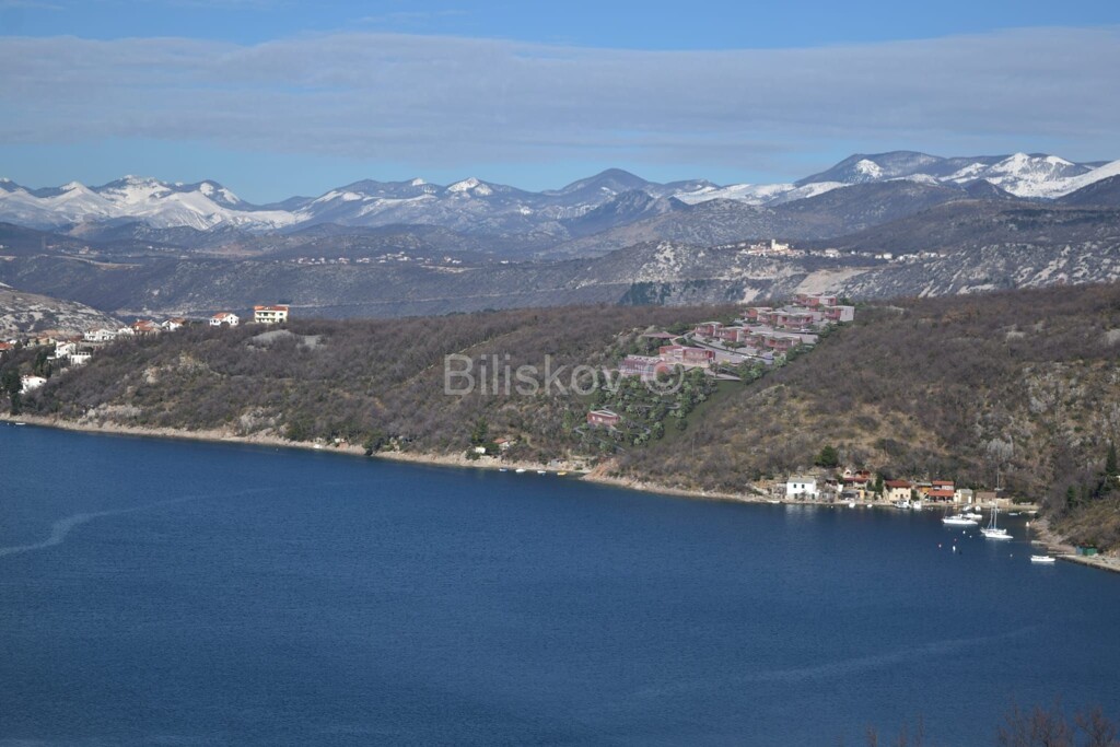 Image 6172374 - 11