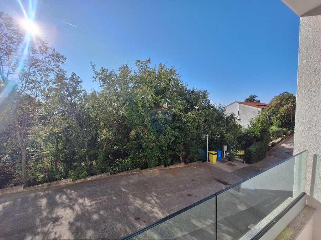 Image 6172549 - 5
