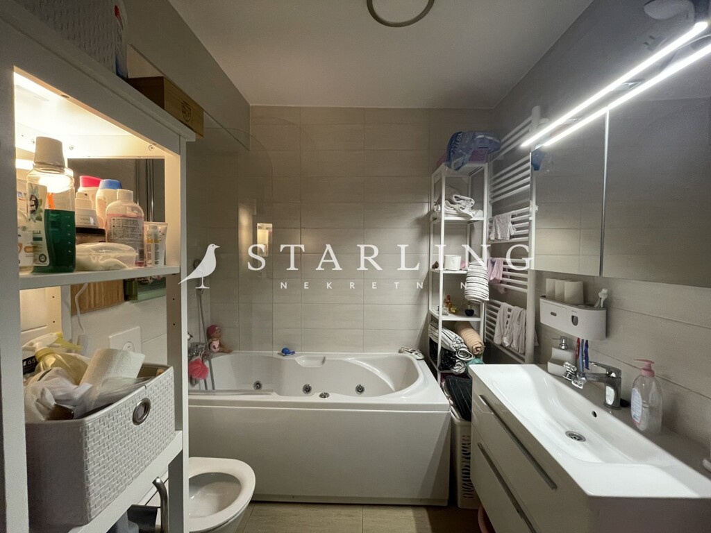 Image 6173208 - 8