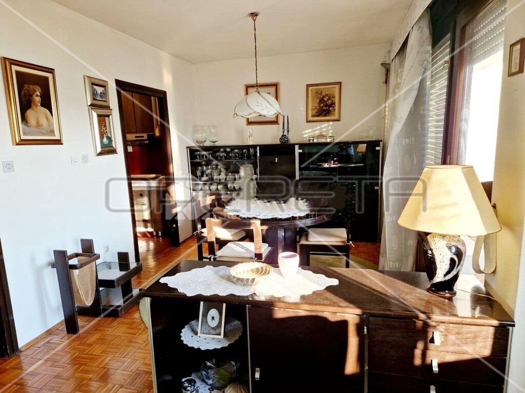 Image 6173332 - 2