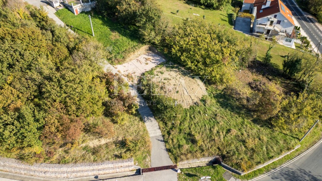 Image 6181522 - 10