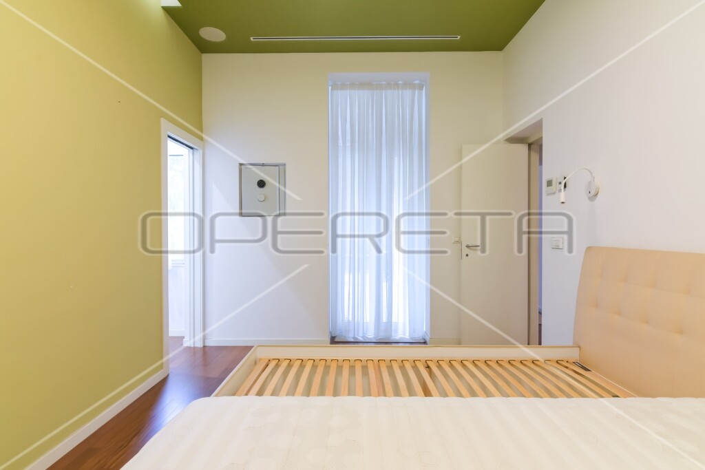 Image 6181527 - 15